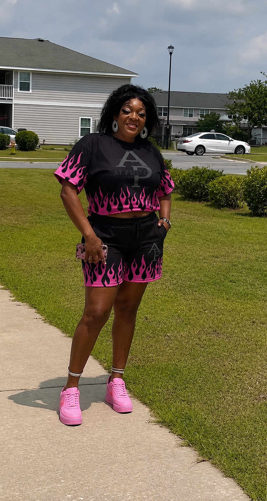 Black pink crop top